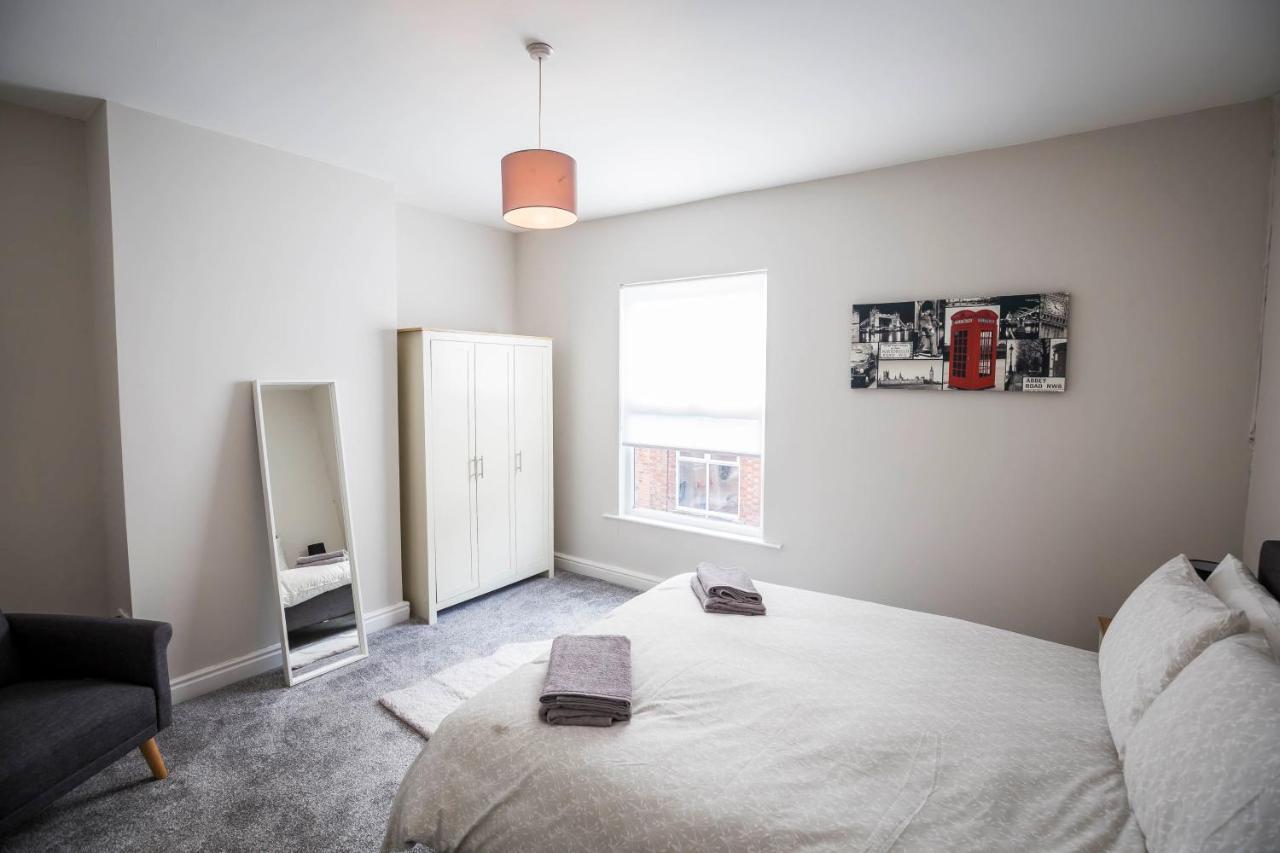 Spacious, Modern 4 Bed House Close To City Centre Chester Extérieur photo